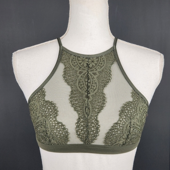 Victoria's Secret Other - VICTORIA'S Secret Green Lace Bracelet Size Small NWOT